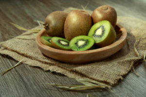 Kiwi - What Is It and How Can Men Benefit From It?